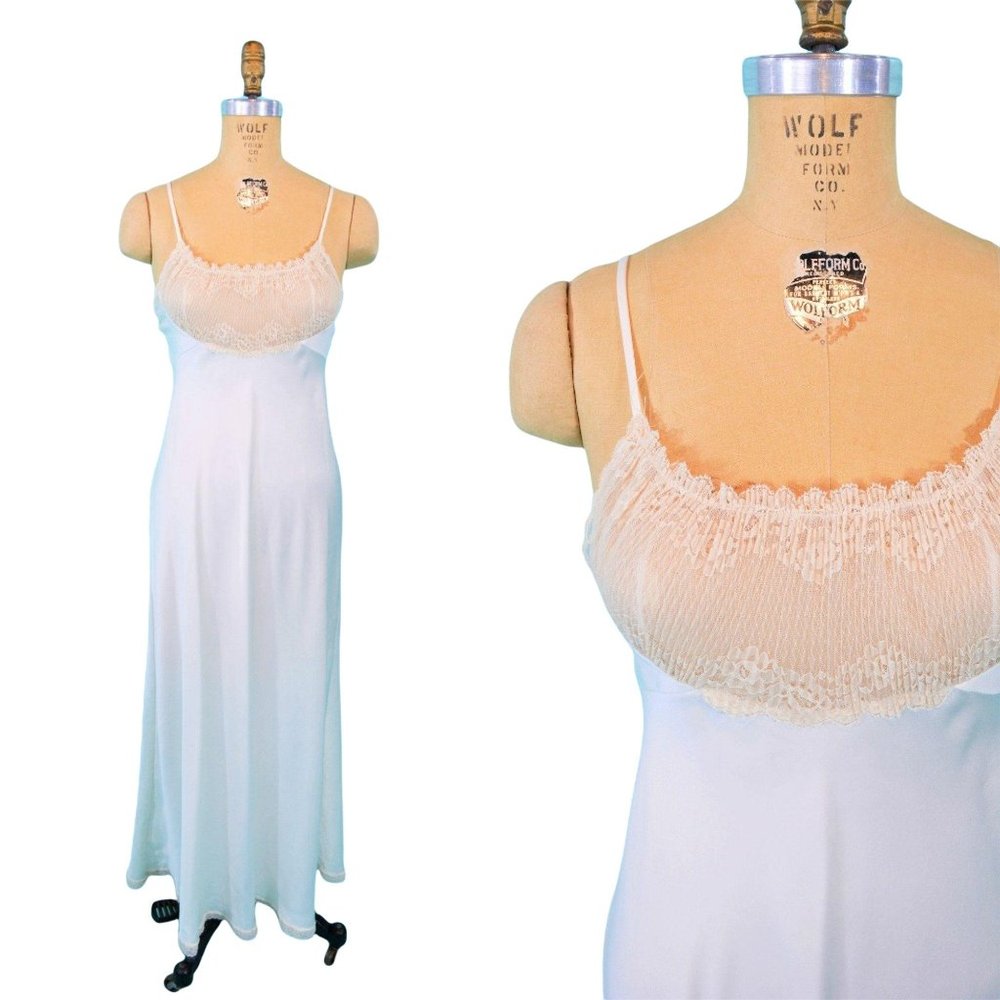 Vintage 1960s White Slip Alice Maloof Satin Lace Shelf Bust Lingerie | W 31"